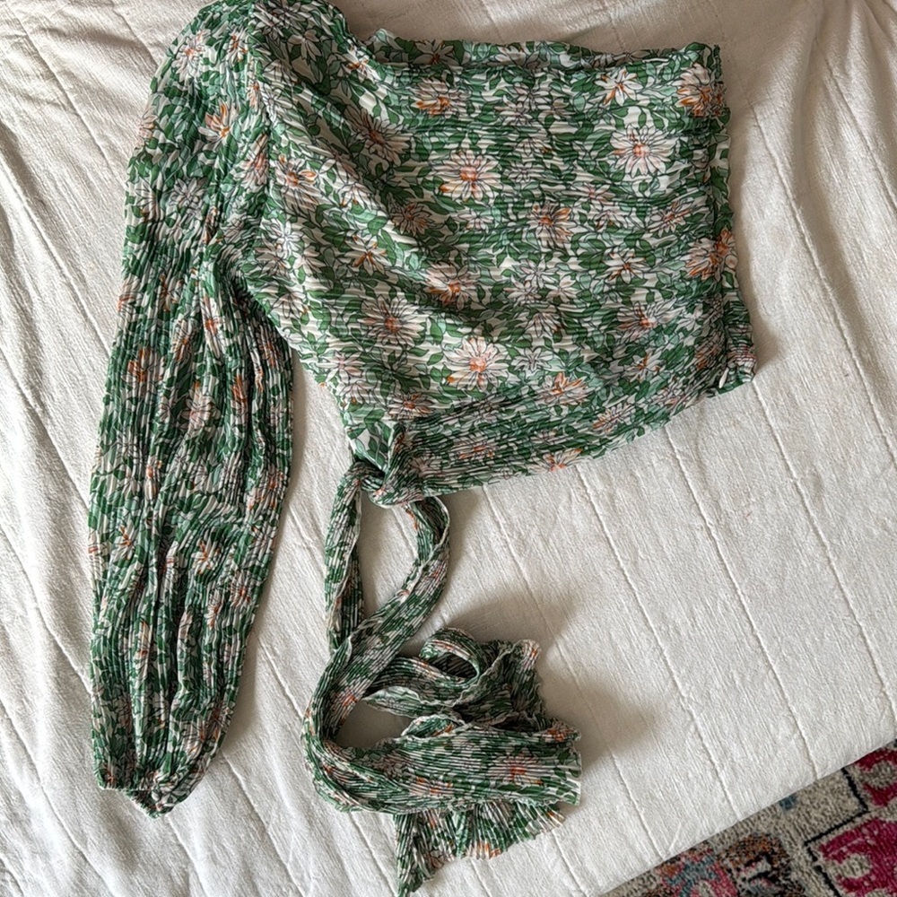 Floral Green One-Shoulder Top
